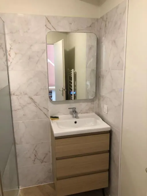 Appartement Lumineux Tout Equipe Caussens Apartman